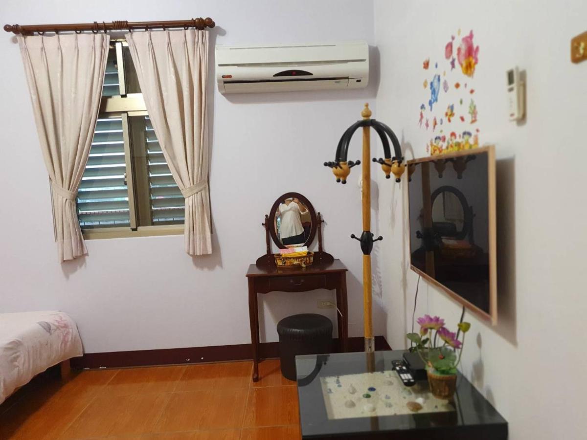 Yilan Xiang Feng Homestay 五結郷 エクステリア 写真